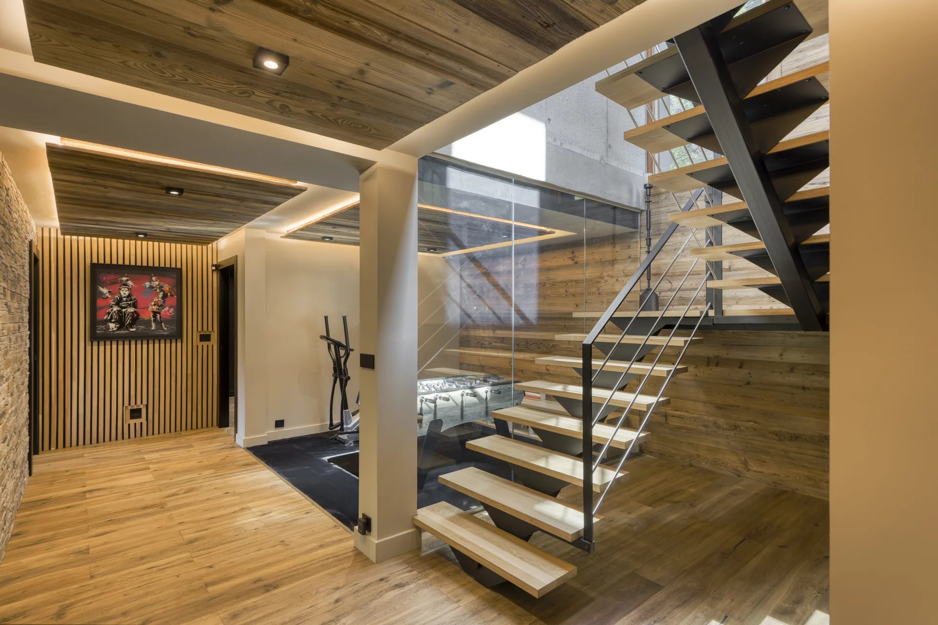 Escalier suspendu, verrière intérieure